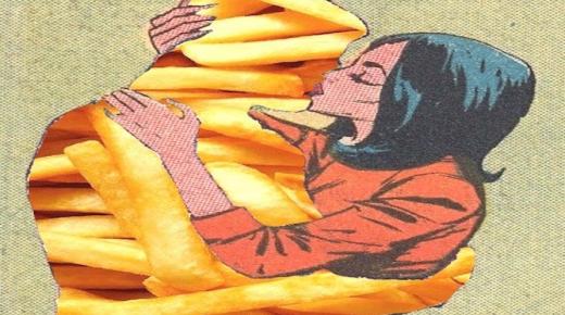 Какво е толкувањето на јадење пржени компири во сон за самохрана жена според Ибн Сирин?