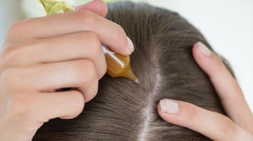 Vilka är fördelarna med ricinolja för hår?