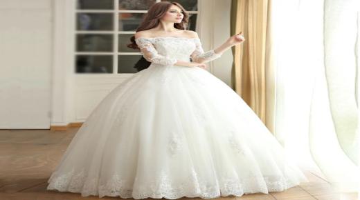 इब्न सिरिन के अनुसार एकल या विवाहित महिला के लिए सपने में शादी की पोशाक देखने की व्याख्या