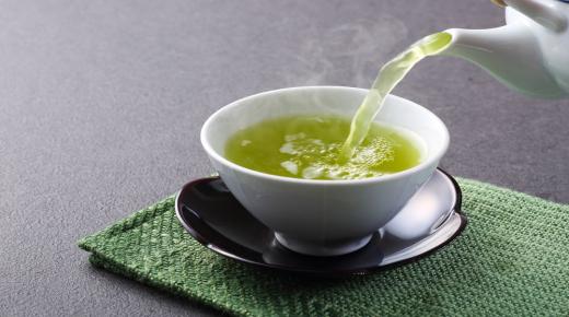 מהם היתרונות של תה ירוק לאחר אכילה?