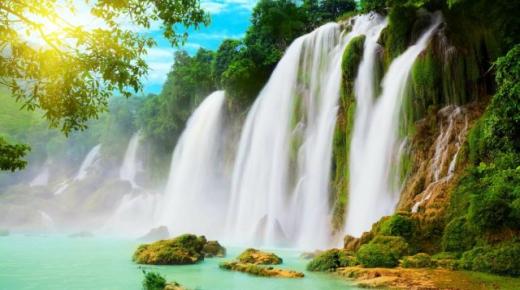 Какво е толкувањето на гледањето водопад во сон според Ибн Сирин?