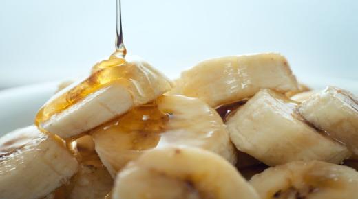 Wat je niet weet over de voordelen van bananen en honing