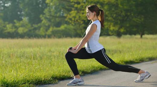 10 tärkeintä harjoitusta vatsan ja kasvojen laihduttamiseen sekä reisien laihduttamiseen