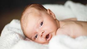 Значај виђења рођења дечака у сну за старије коментаторе