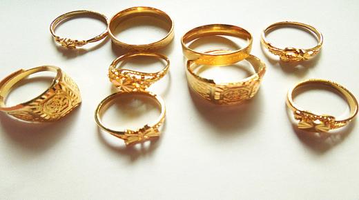 Što znate o tumačenju sna o nošenju dva zlatna prstena za trudnicu?