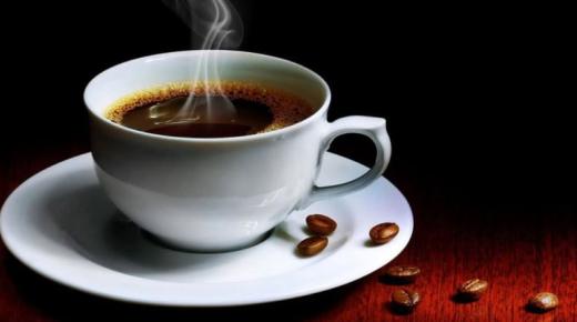 Tumačenje viđenja šalice kave u snu od Ibn Sirina