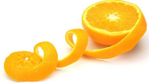 Vad är tolkningen av att se apelsiner i en dröm av Ibn Sirin?