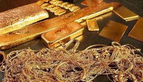 Hvad er betydningen af ​​guld i en drøm af Ibn Sirin? Hvad er betydningen af ​​en guldring i en drøm? Hvad er meningen med at bære guld i en drøm? Hvad er meningen med at stjæle guld i en drøm?