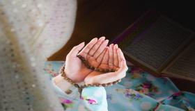 Најважните 100 индикации за толкување на сонот за молитва и плачење во сон