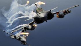 Naučite tumačenje viđenja ratnih zrakoplova na nebu, tumačenje viđenja malih ratnih zrakoplova na nebu i tumačenje viđenja ratnih zrakoplova kako bombardiraju