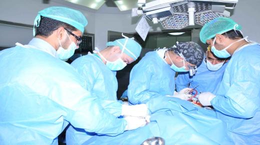 العملية الجراحية في المنام وتفسير حلم عملية جراحية في البطن