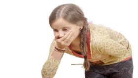 ఇబ్న్ సిరిన్ ద్వారా కలలో వాంతులు లేదా పునరుజ్జీవనం యొక్క కలను చూసిన 40 కంటే ఎక్కువ వివరణలు