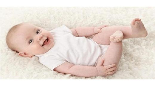 أهم 80 تفسير لرؤية الرضيع في المنام لابن سيرين