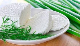 Kakvo je tumačenje sna o bijelom siru prema Ibn Sirinu?