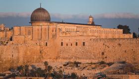موضوع تعبير عن القدس ومكانتها في التاريخ الديني