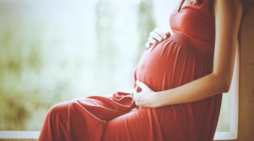 ما تفسير حلم الولادة المبكرة للحامل لابن سيرين؟