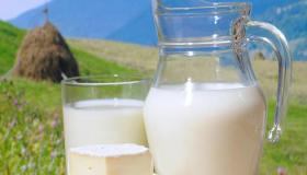 Lär dig tolkningen av drömmen om mjölk för ensamstående kvinnor av Ibn Sirin