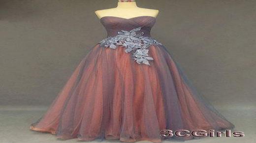 美しいイブニング ドレス モデル