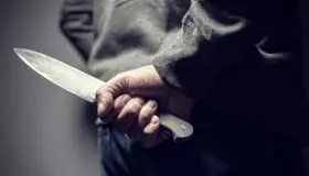 ما هو تفسير الطعن بالسكين في المنام للمتزوجة لابن سيرين؟