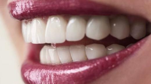 Wat je niet weet over de interpretatie van tanden die uitvallen in een droom door Ibn Sirin