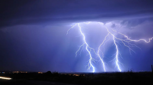 دعاء الرعد والبرق مكتوب من السنة النبوية وما فضل دعاء الرعد والبرق؟