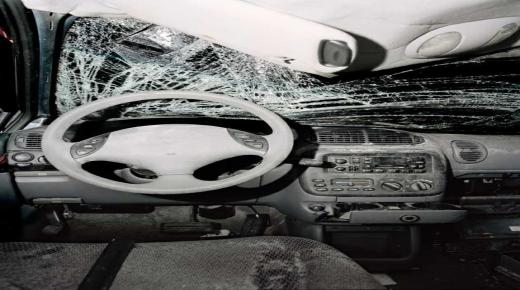 इब्न सिरिन द्वारा कार दुर्घटना के सपने की व्याख्या और संकेत