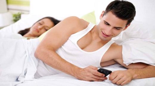 Indikacione juridike për interpretimin e ëndrrës së burrit tim duke folur me një grua në celular