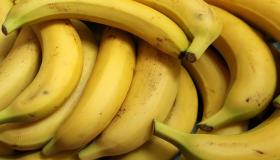 Што знаете за толкувањето на сонот за купување банани во сон од Ибн Сирин?