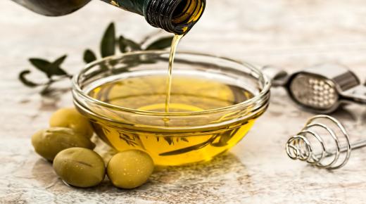 Unenäos oliiviõli olemasolu tõlgendused ja tõlgendused